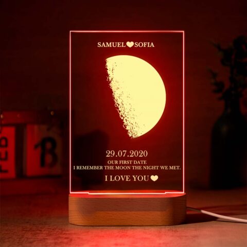 Turn any room into a memory they can see: Custom Moon Phase Lamp with Personalized Names