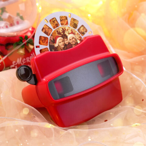 Open Slowly. Tears Likely.: Custom 3D Viewfinder and Reel Personalized Christmas