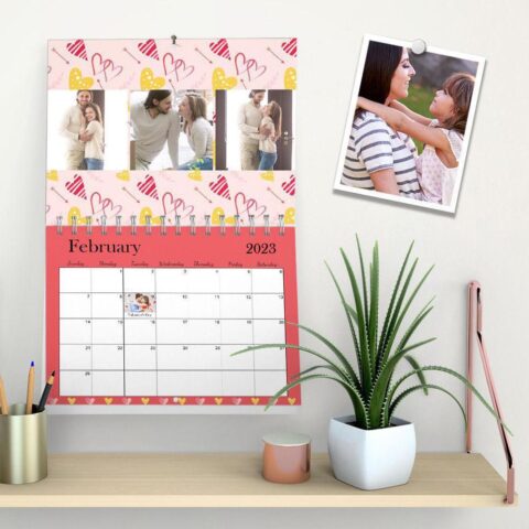 The gift that gets remembered long after the wrapping paper: Personalised Calendar