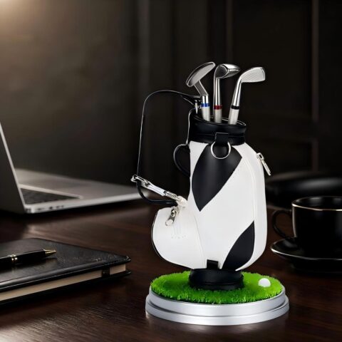 Made for one person in the world – them: Golf Bag-Shaped Pen Holder with Golf