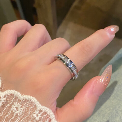 Stop Scrolling – This Is The One: Spinning Silver Ring for Stress Relief and Everyday